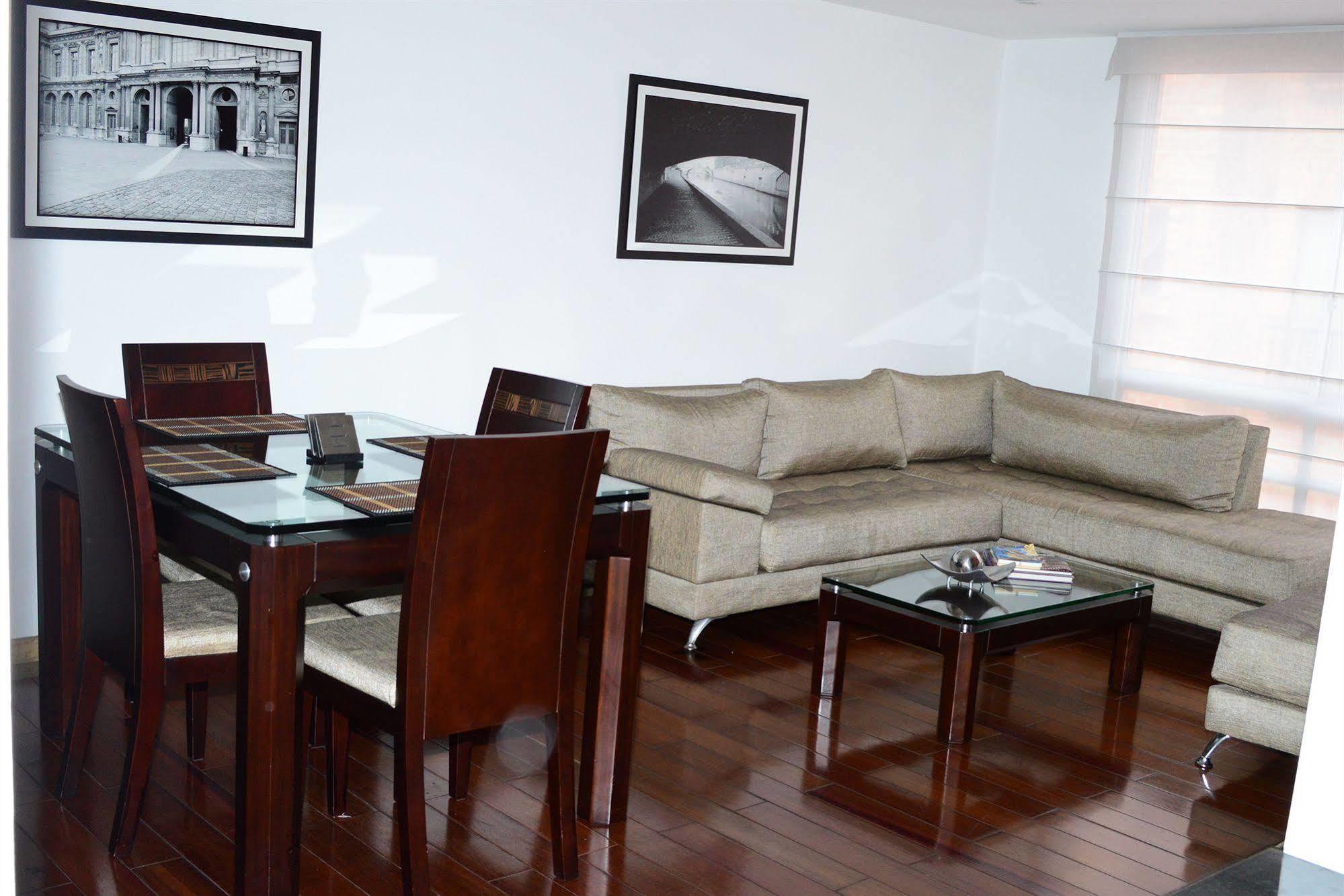 Prisma Suites Chico 94 Bogotá Eksteriør bilde
