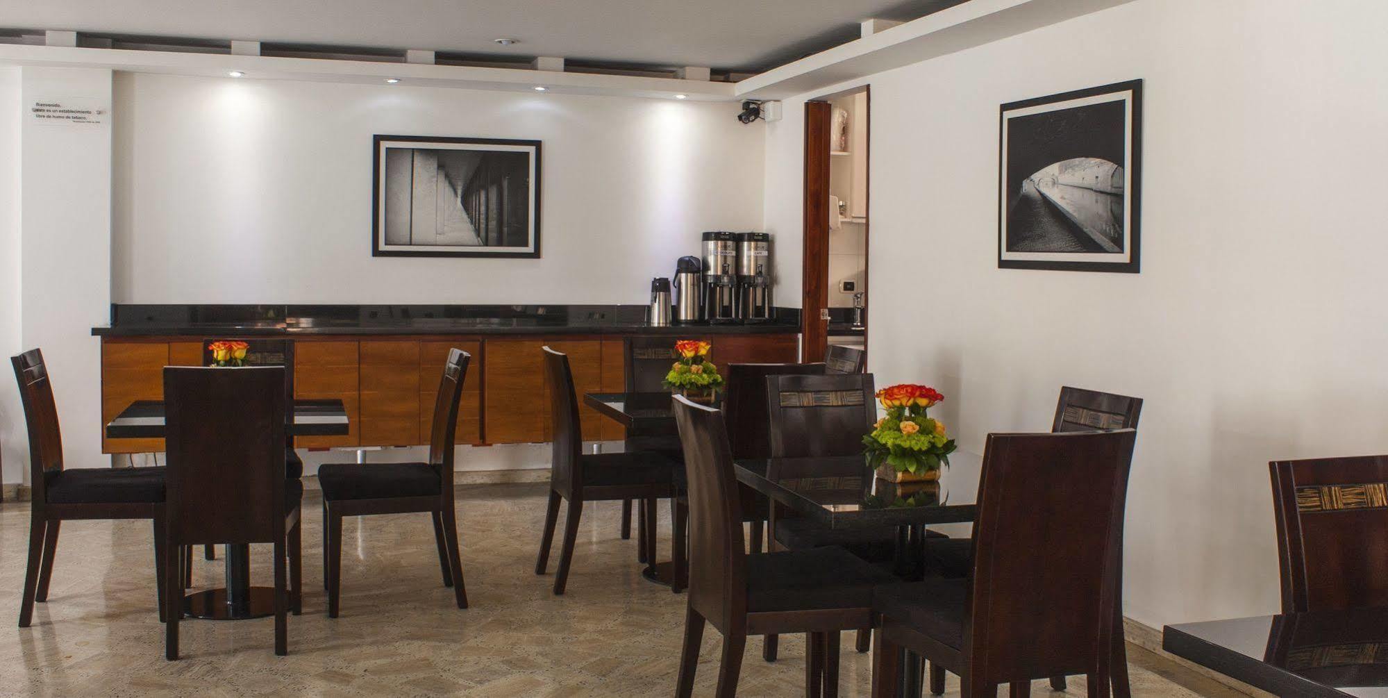 Prisma Suites Chico 94 Bogotá Eksteriør bilde