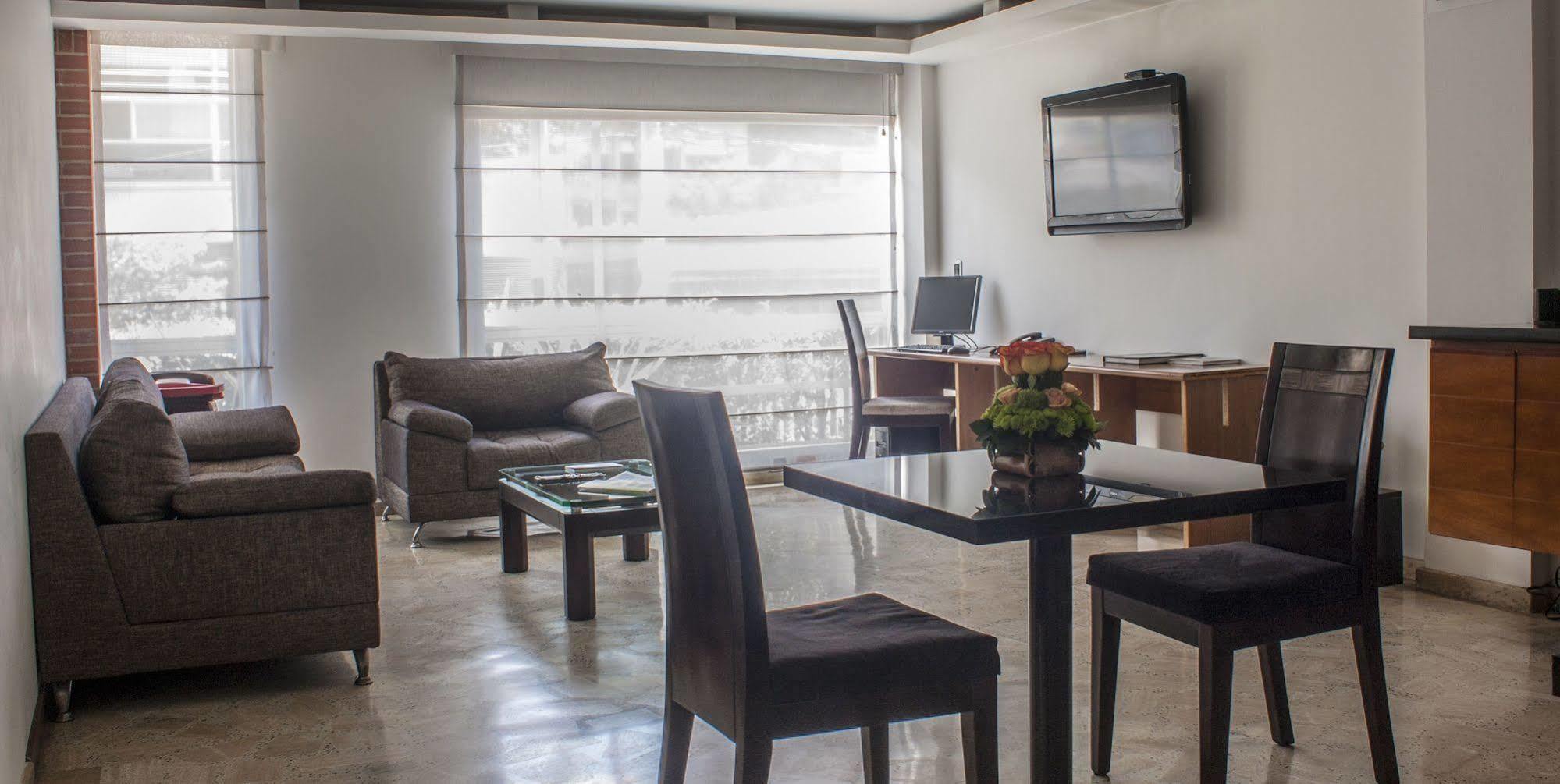 Prisma Suites Chico 94 Bogotá Eksteriør bilde